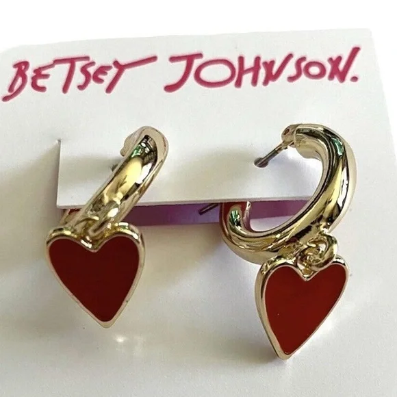 NWT ⚜️♥️⚜️ Betsey Johnson cute gold hoop earrings with dangling red heart - Picture 6 of 16